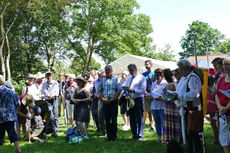 Festgottesdienst zum 1.000 Todestag des Heiligen Heimerads auf dem Hasunger Berg (Foto: Karl-Franz Thiede) Festgottesdienst zum 1.000 Todestag des Heiligen Heimerads auf dem Hasunger Berg (Foto: Karl-Franz Thiede)